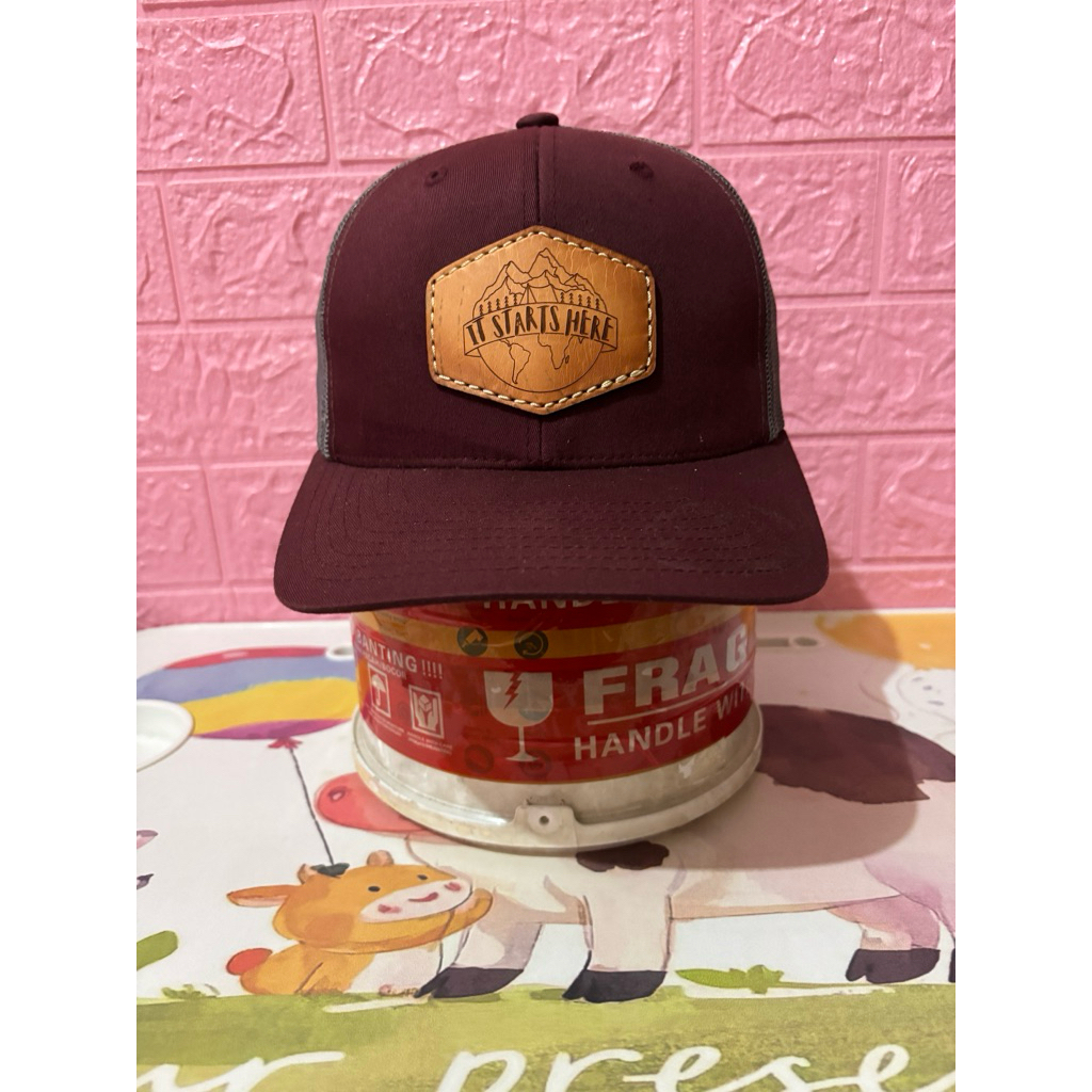 Topi trucker clasics yupoong second/bekas