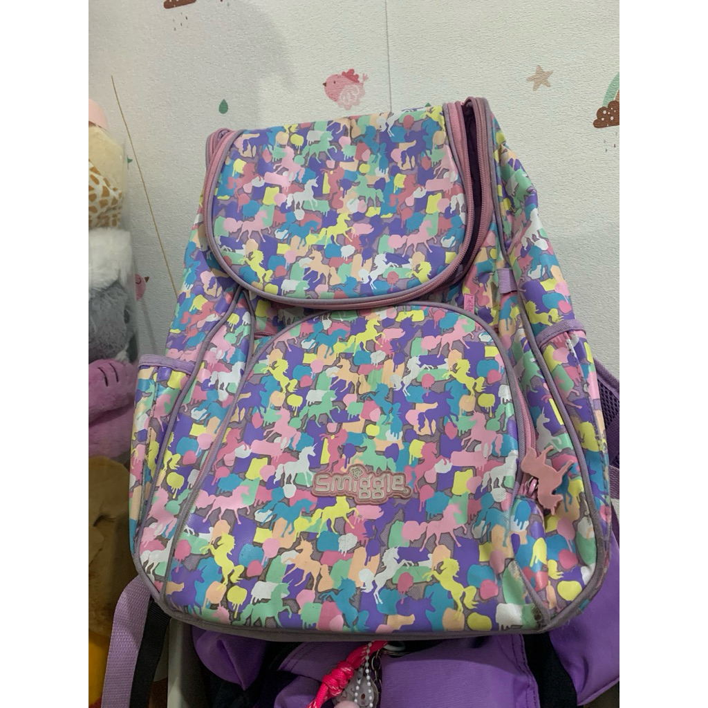 tas smiggle preloved