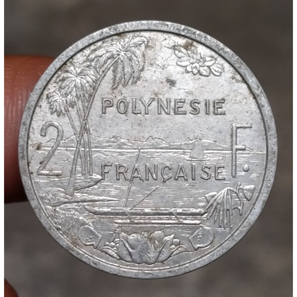 Koin Kuno Polnesia 2 Francs 1983 pantai dan pemandangan
