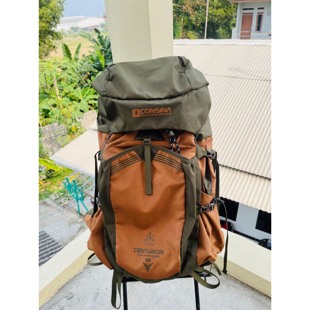 Consina Centurion Commander 45L