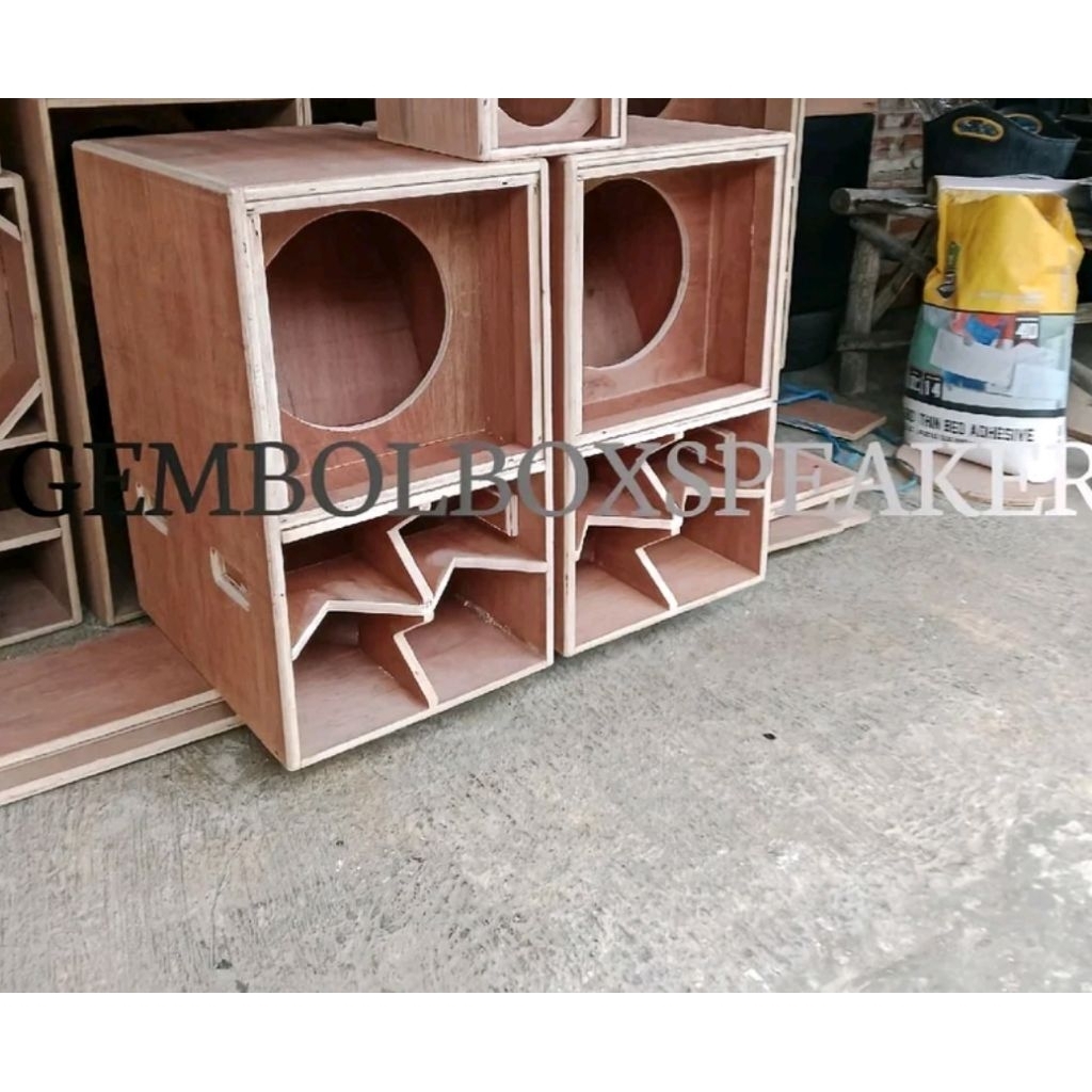 Box speaker 15inc 18mm model CBS nogosari