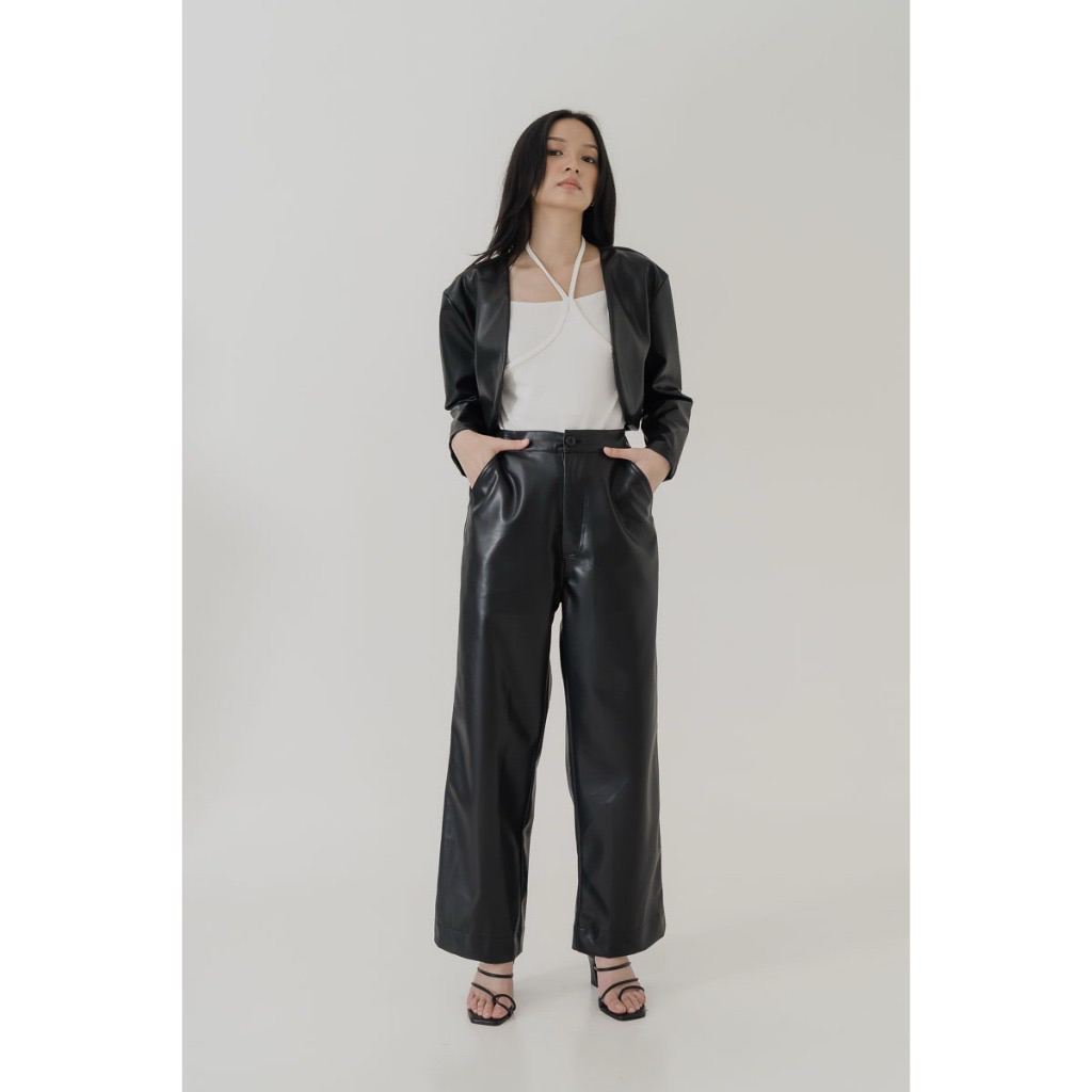 preloved Faux Leather Black Straight Pants Long Highwaist Celana Panjang