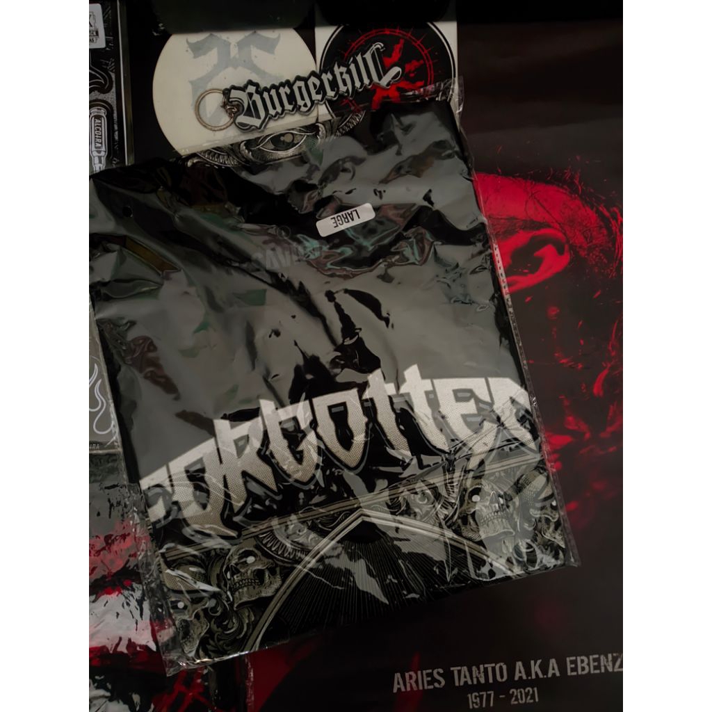 FORGOTTEN - laras perlaya