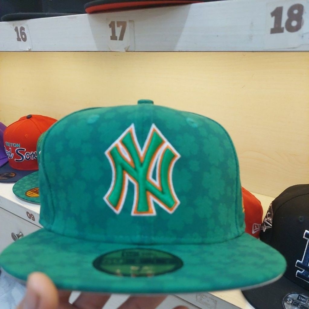 TOPI PRIA/TOPI SNAPBACK NY HIJAU BORDIR HIJAU