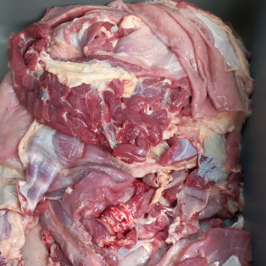 Daging iga Kambing (iga kambing tanpa tulang) 1kg