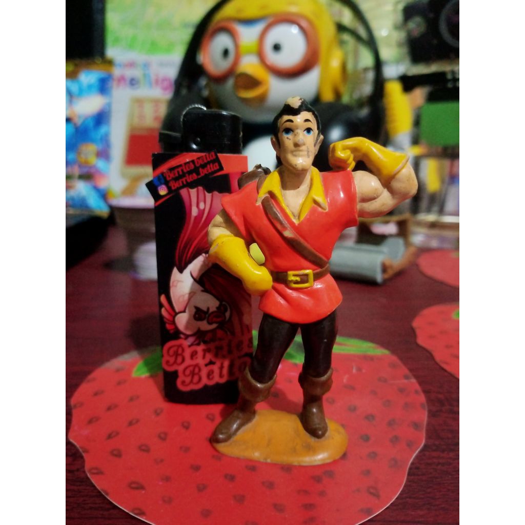 Mainan Gaston Beauty and the Beast