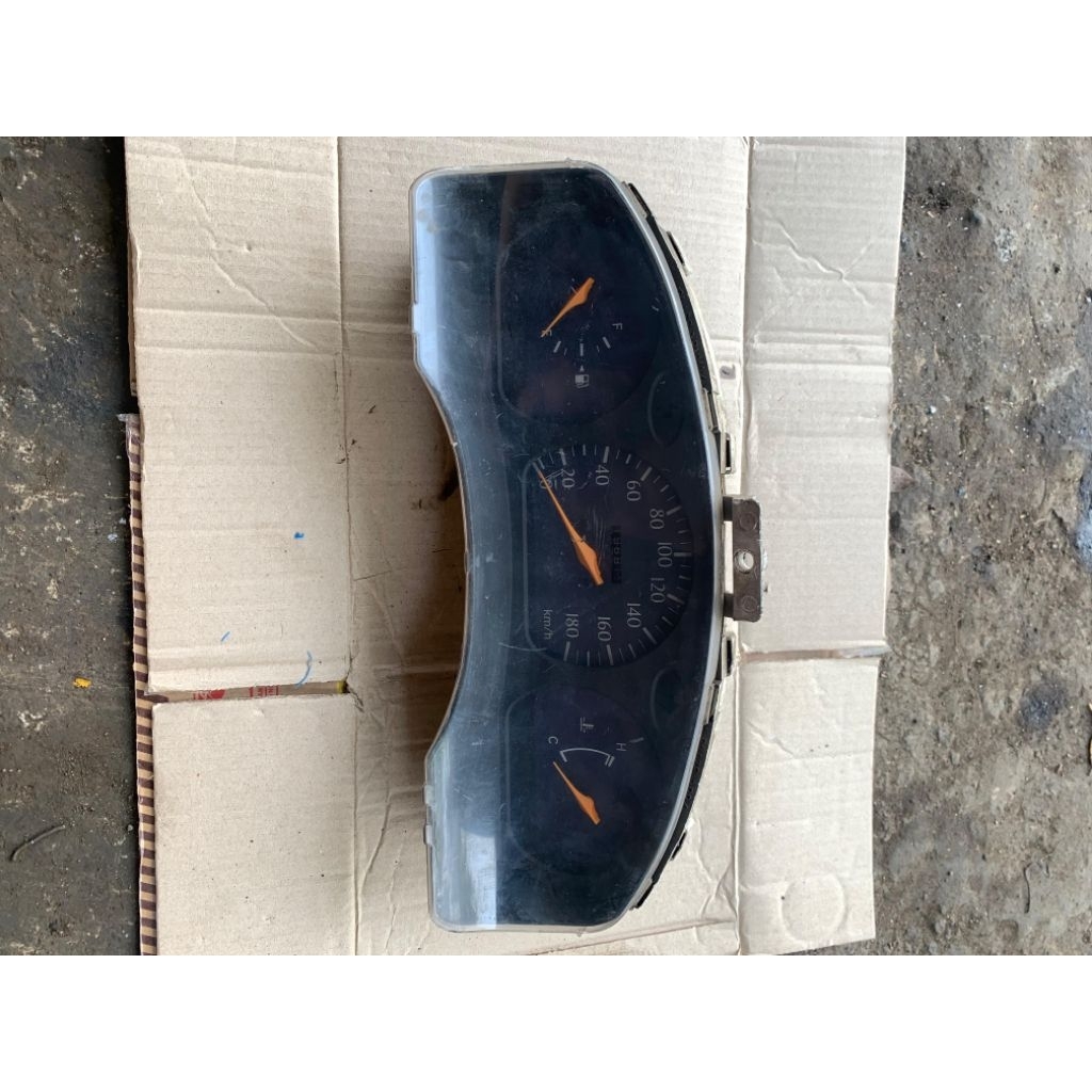 kilometer Soluna thn 2000