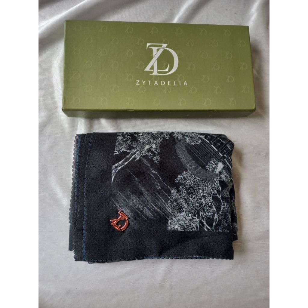 PRELOVED Hijab Scarf Zytadelia