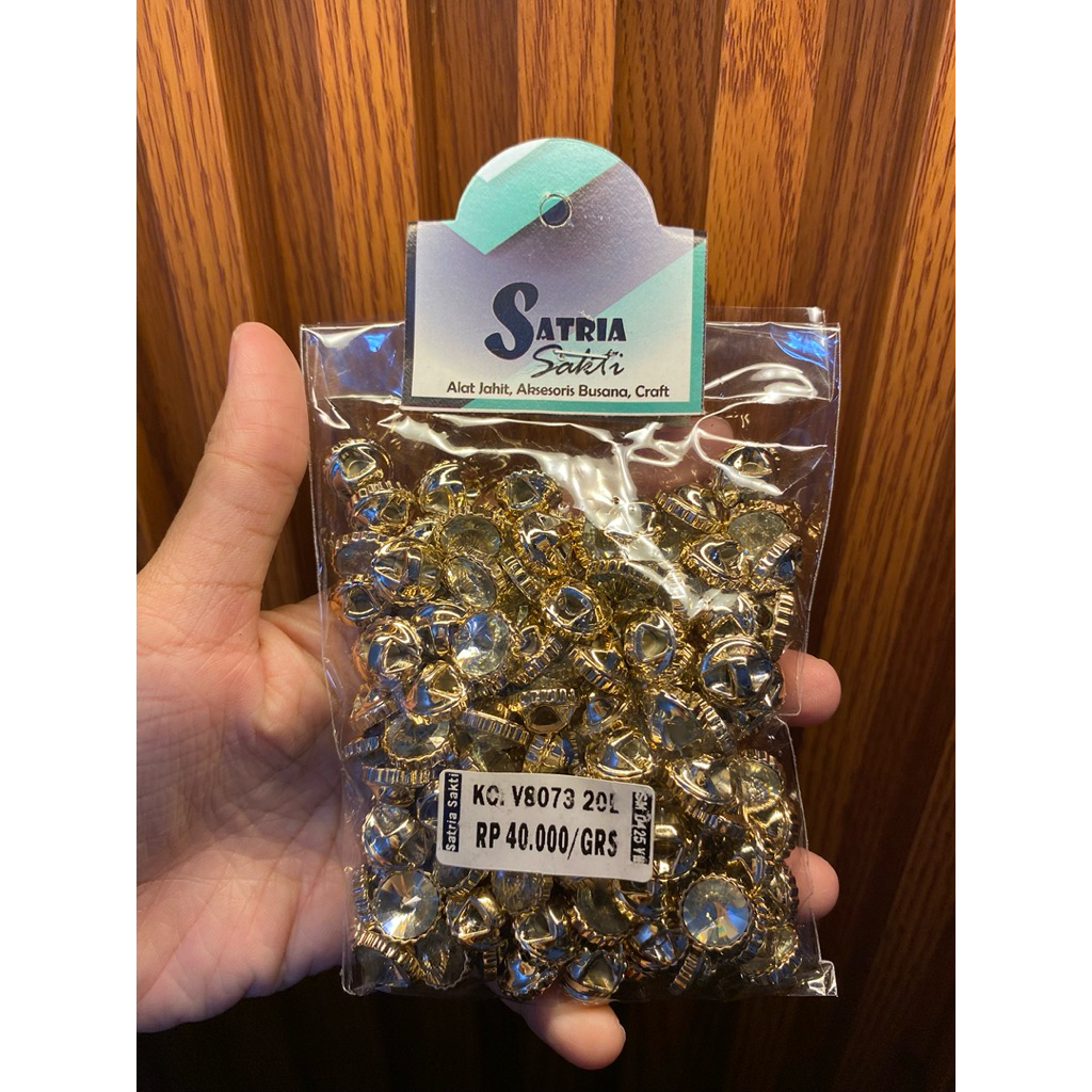 Kancing diamond 1 gross