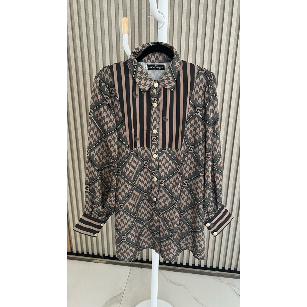 preloved - zaskia sungkar zaria blouse