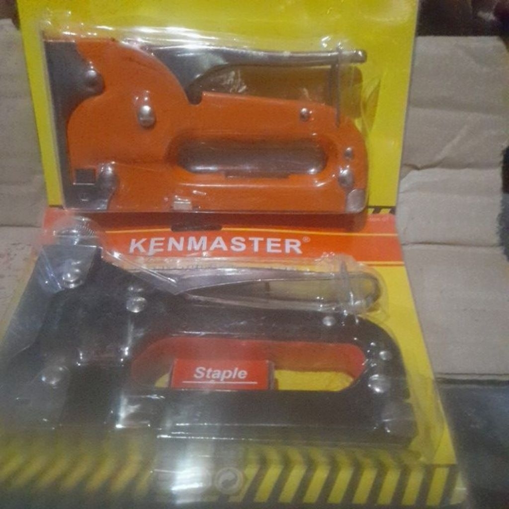 Staper Tembak Gun tacker / Gun tacker