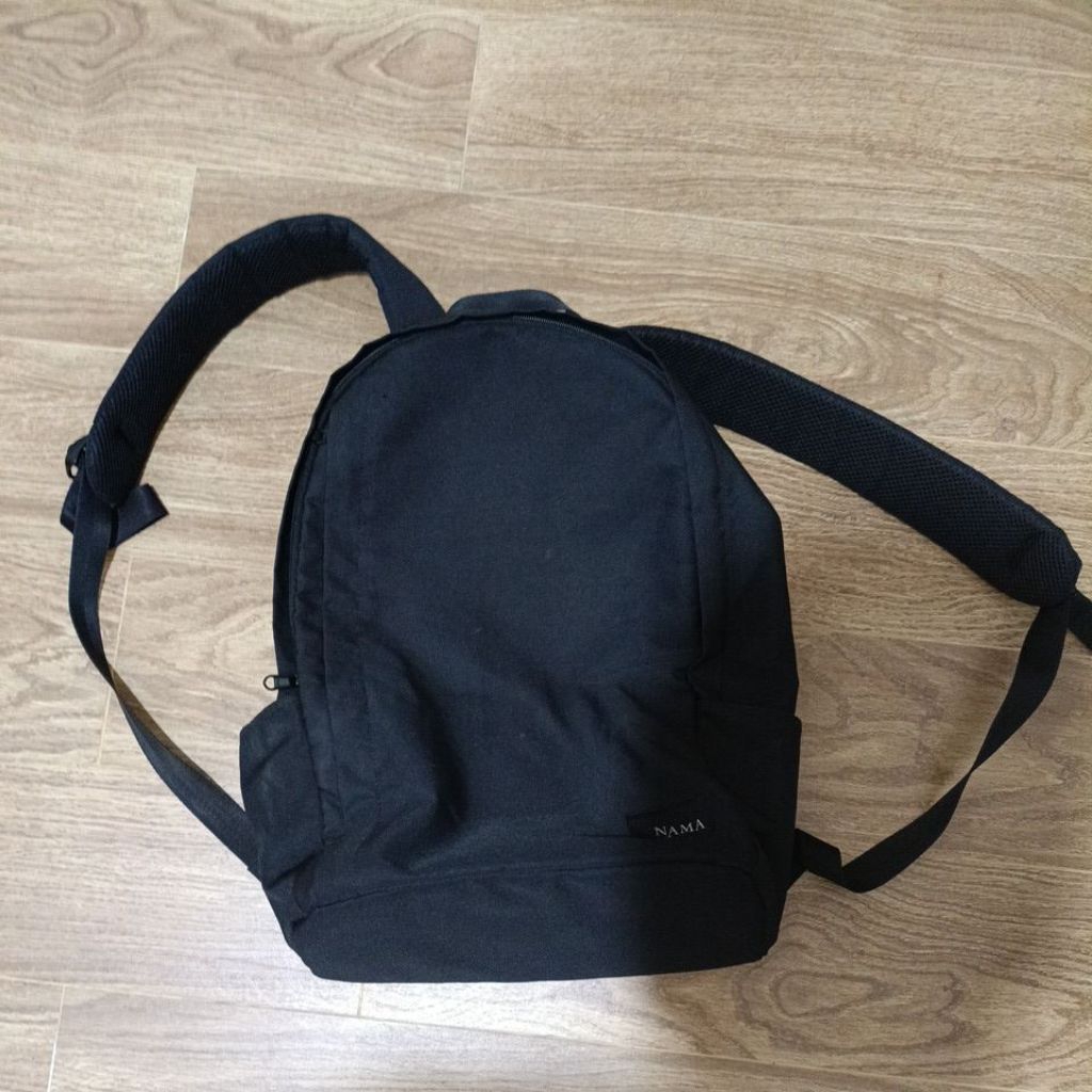 Tas Backpack  pria Nama Studio warna hitam