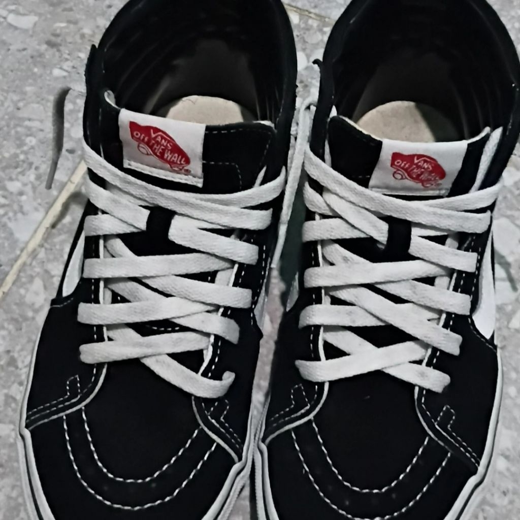 preloved sepatu Vans Sk8-Hi