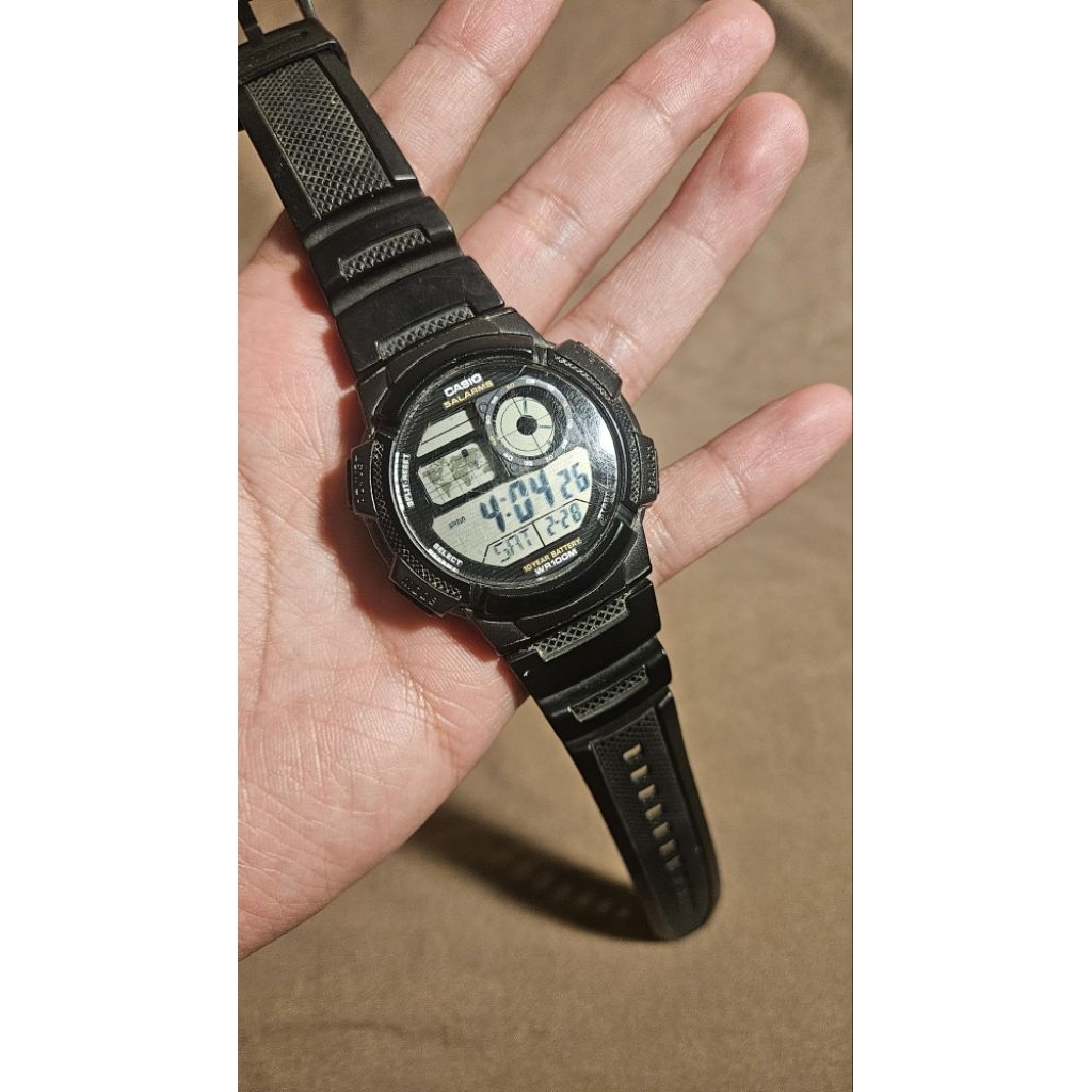Jual Jam Tangan Casio Standard AE-1000W bekas