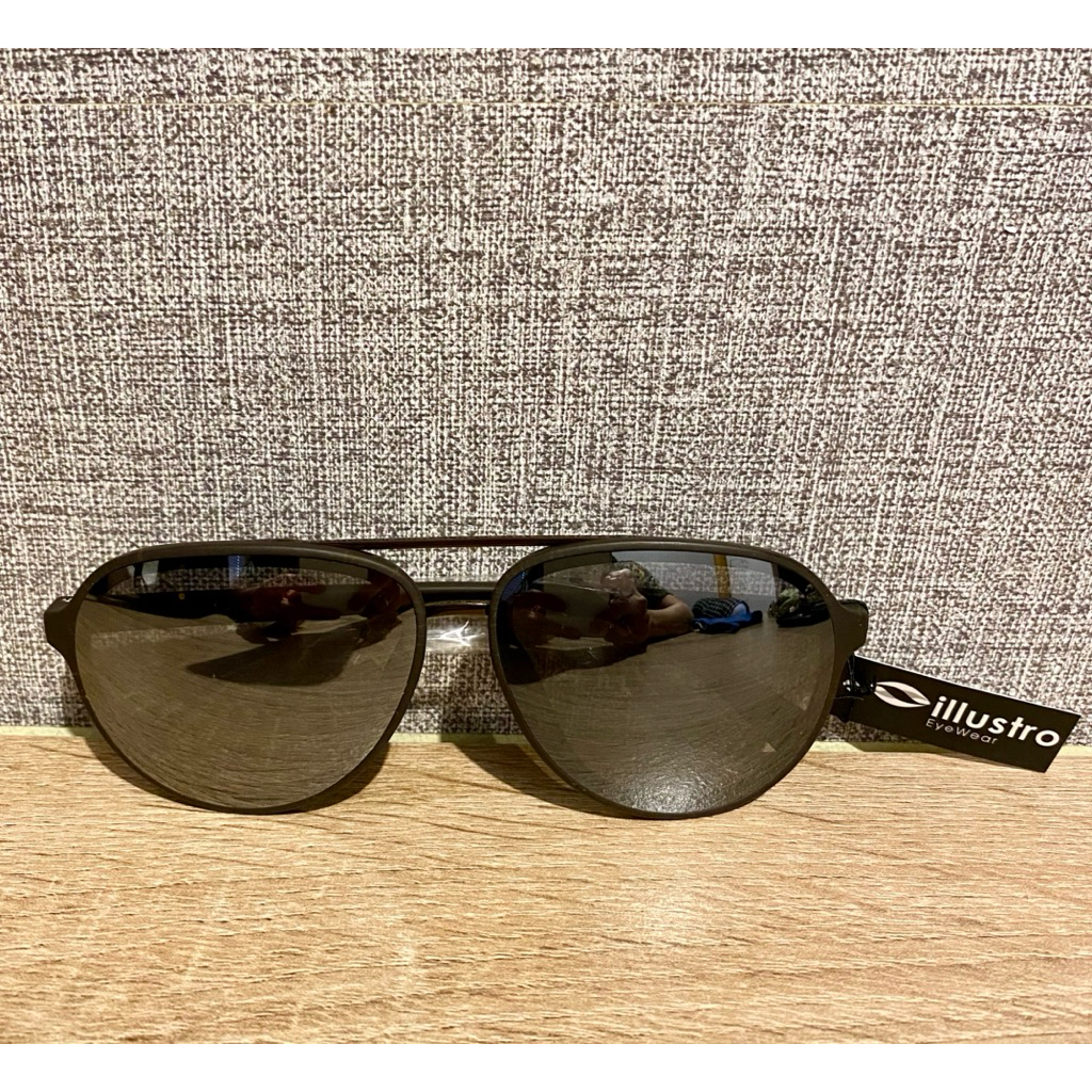 Baru ILLUSTRO Eye Wear Kacamata Hitam
