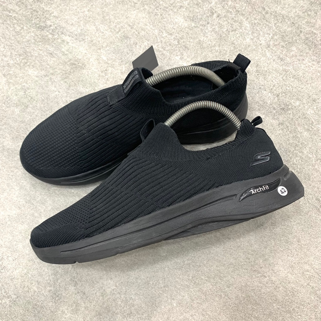 Skechers GOwalk Arch Fit Iconic Mens