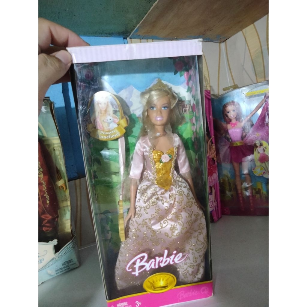 Barbie Anneliese