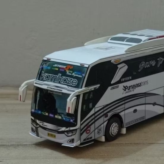 Miniatur Bus Papercraft Bus Purnayasa Trans