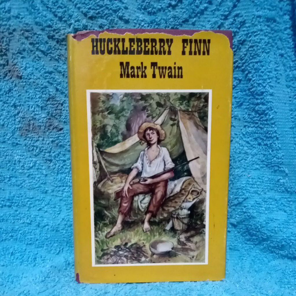 Huckleberry finn by mark twain