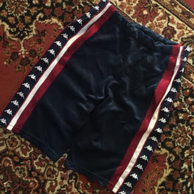 celana pendek kappa taped