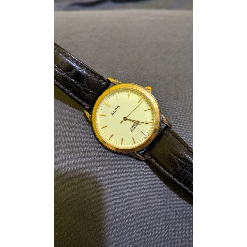 jam tangan Alba lumibrite