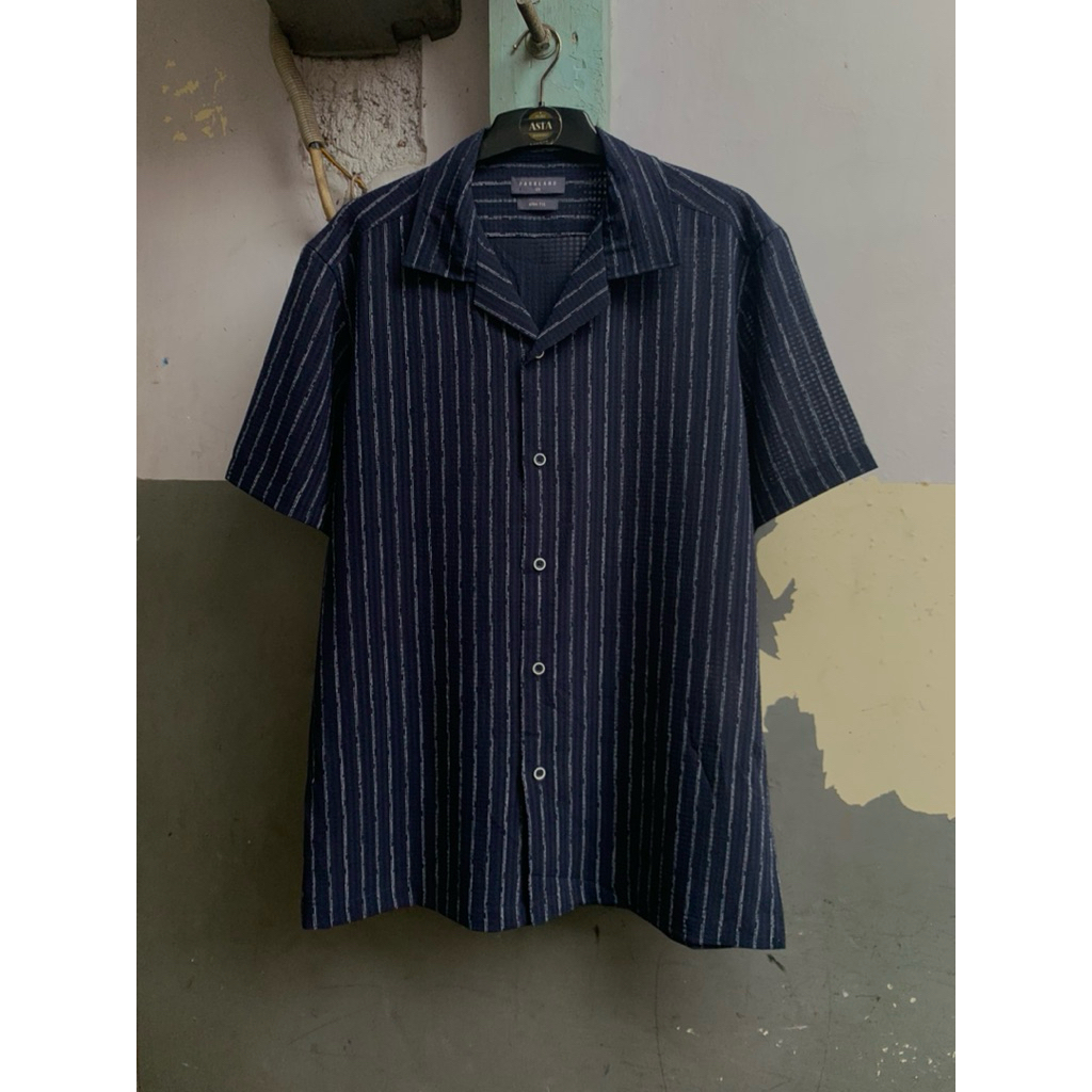 kemeja pria parkland lengan pendek preloved