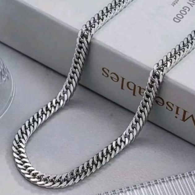 KALUNG TITANIUM MODEL RANTAI JUMBO BESAR UNTUK PRIA