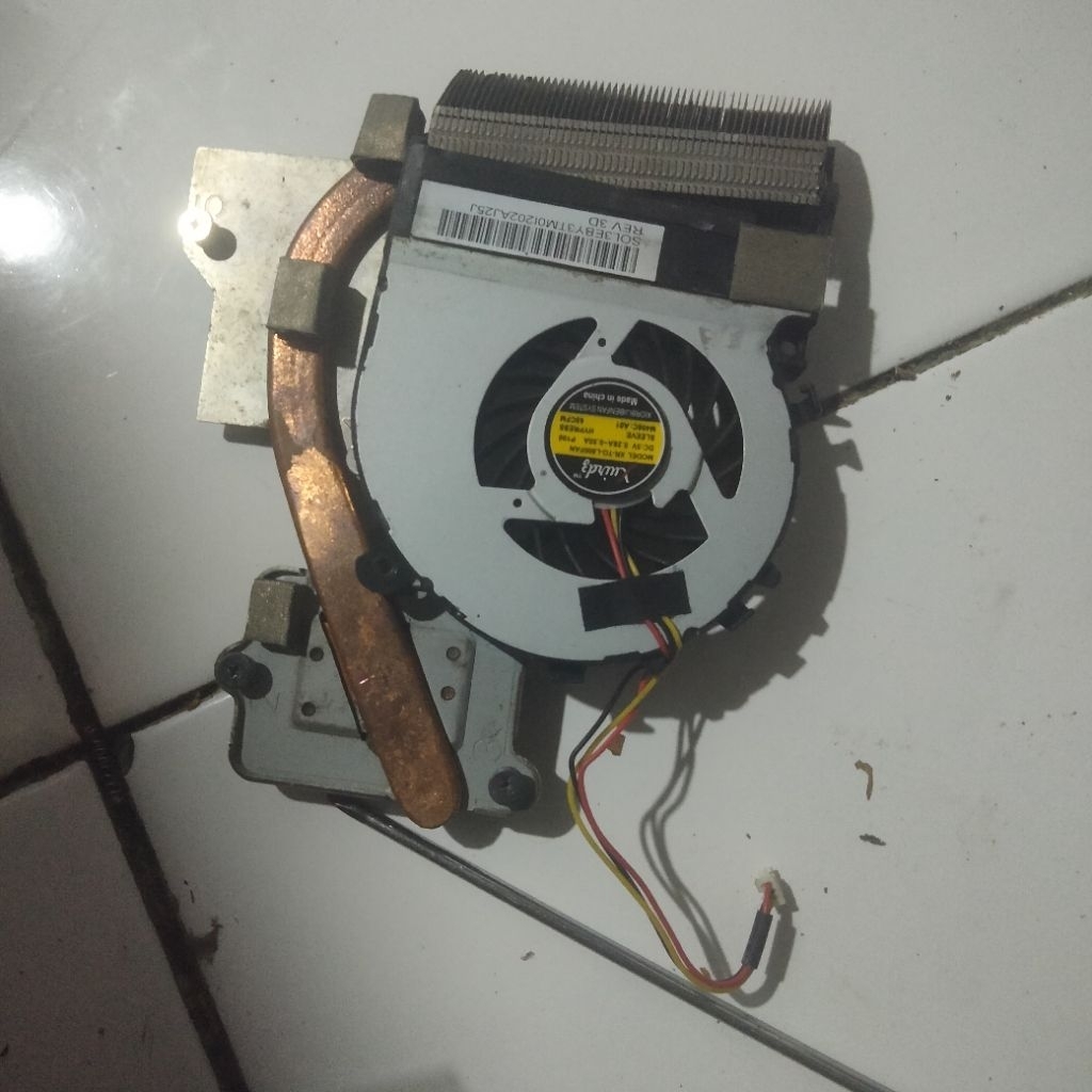 cooling fan laptop toshiba c800 double vga