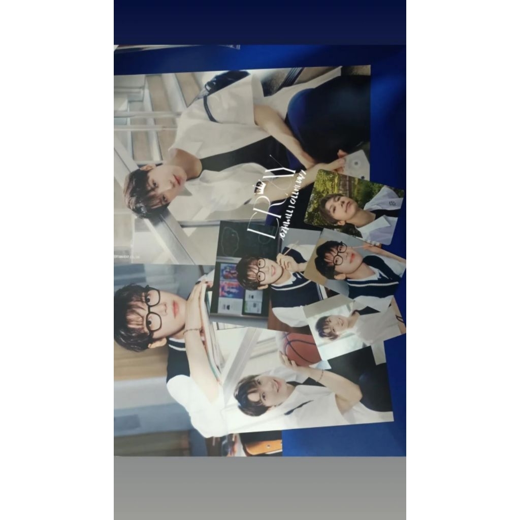 Unsealed Season's Greetings WAYV 2026