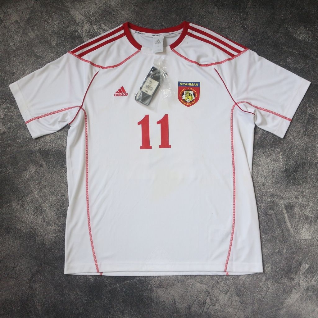 Jersey Myanmar Away Fantasy 2010 Size 110/XXL BNWT