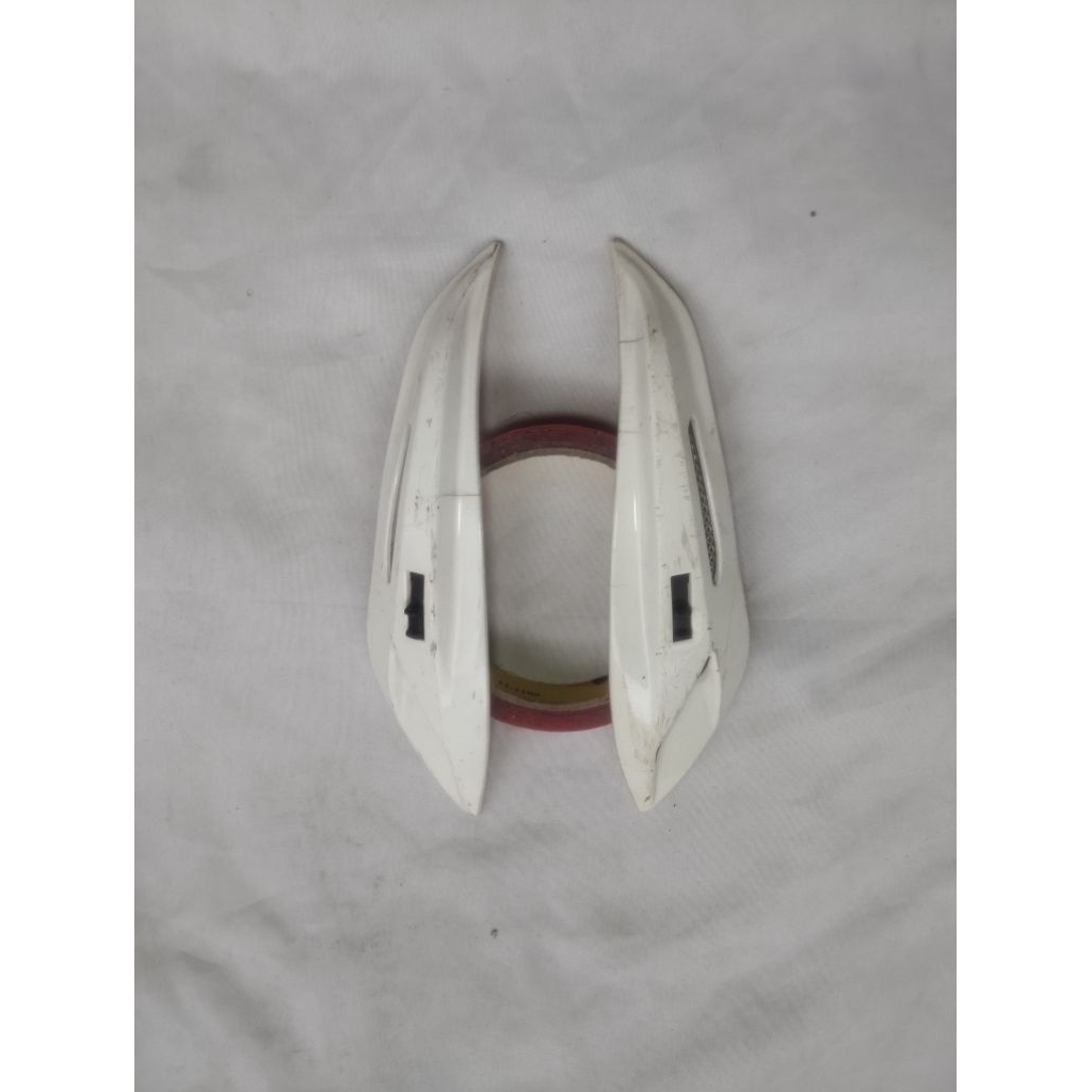 Vent Atas Helm Kyt RC7 Putih Glossy Original