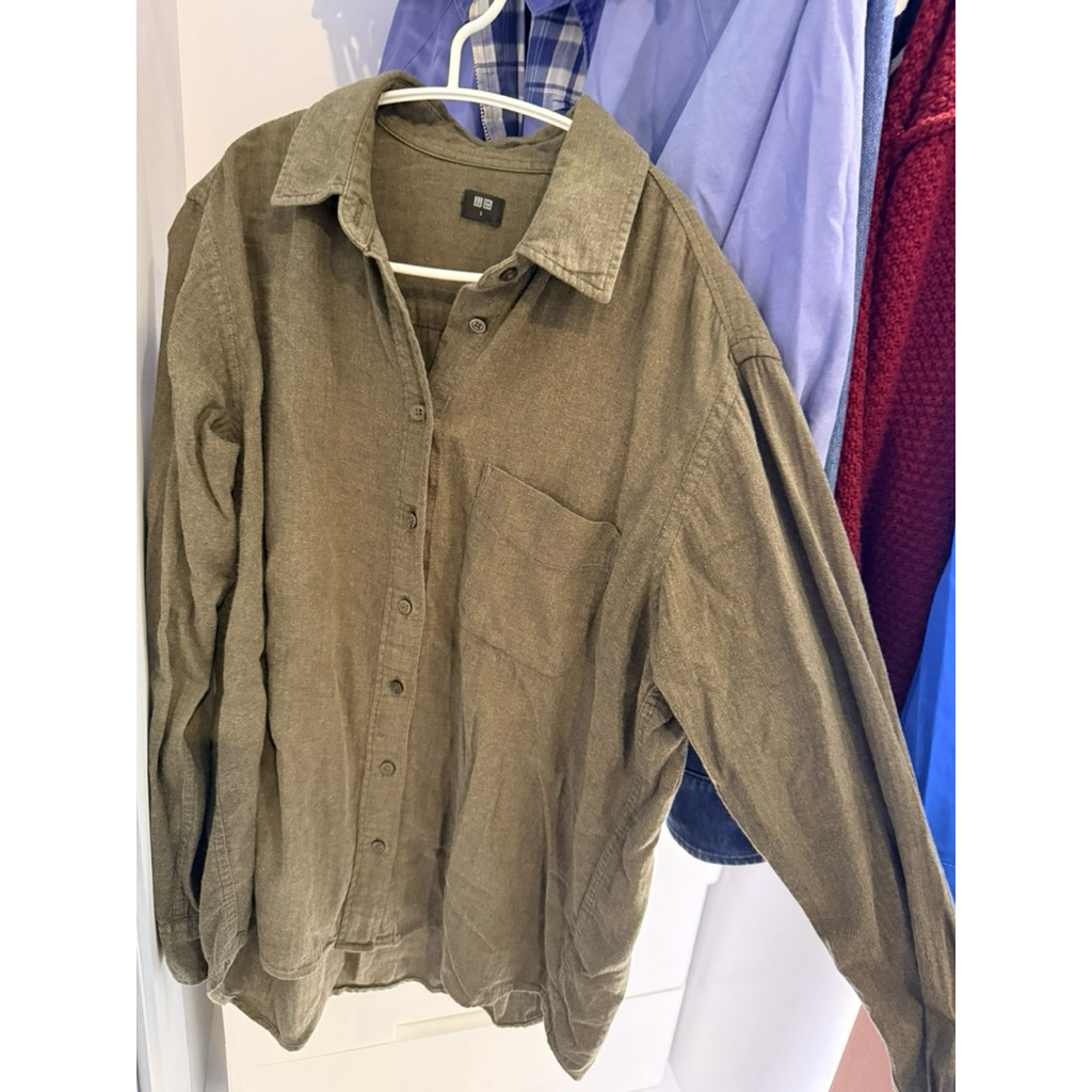 uniqlo green army