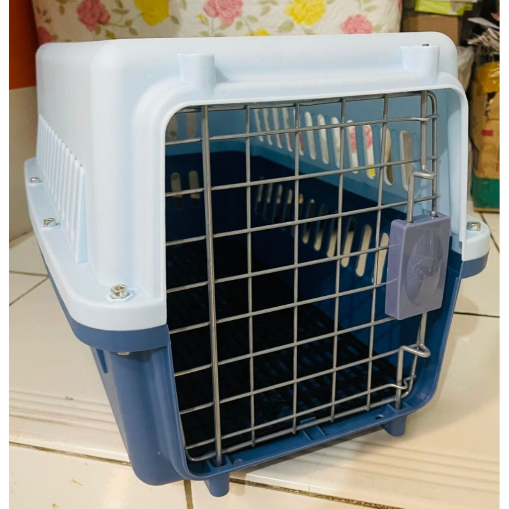 Preloved Pet Cargo / Kandang Anjing / Kandang Kucing / Kandang Portable