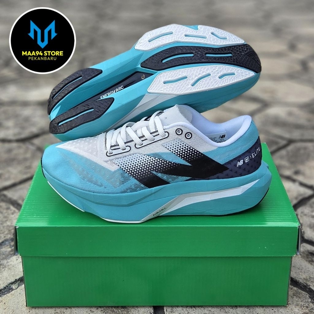 SEPATU RUNNING NEW BALANCE SC ELITE V4