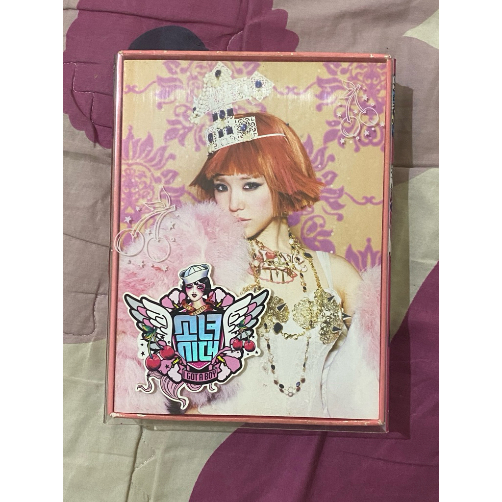 Girls’ Generation - I Got A boy (IGAB) Album cover member tiffany snsd