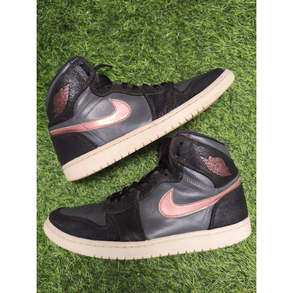 sepatu AJ high second