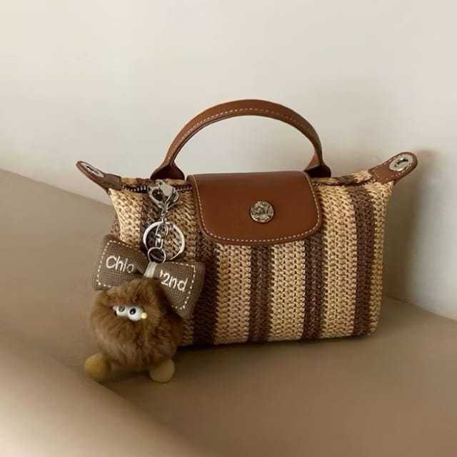 Chio`2nd - Slingbag Mini Anyam (Brown) / Original