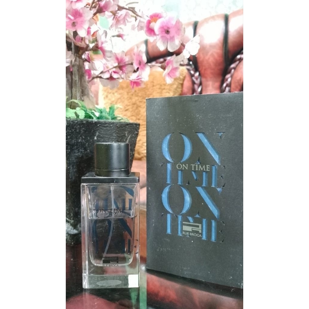 PRELOVED RUE BROCA ON TIME