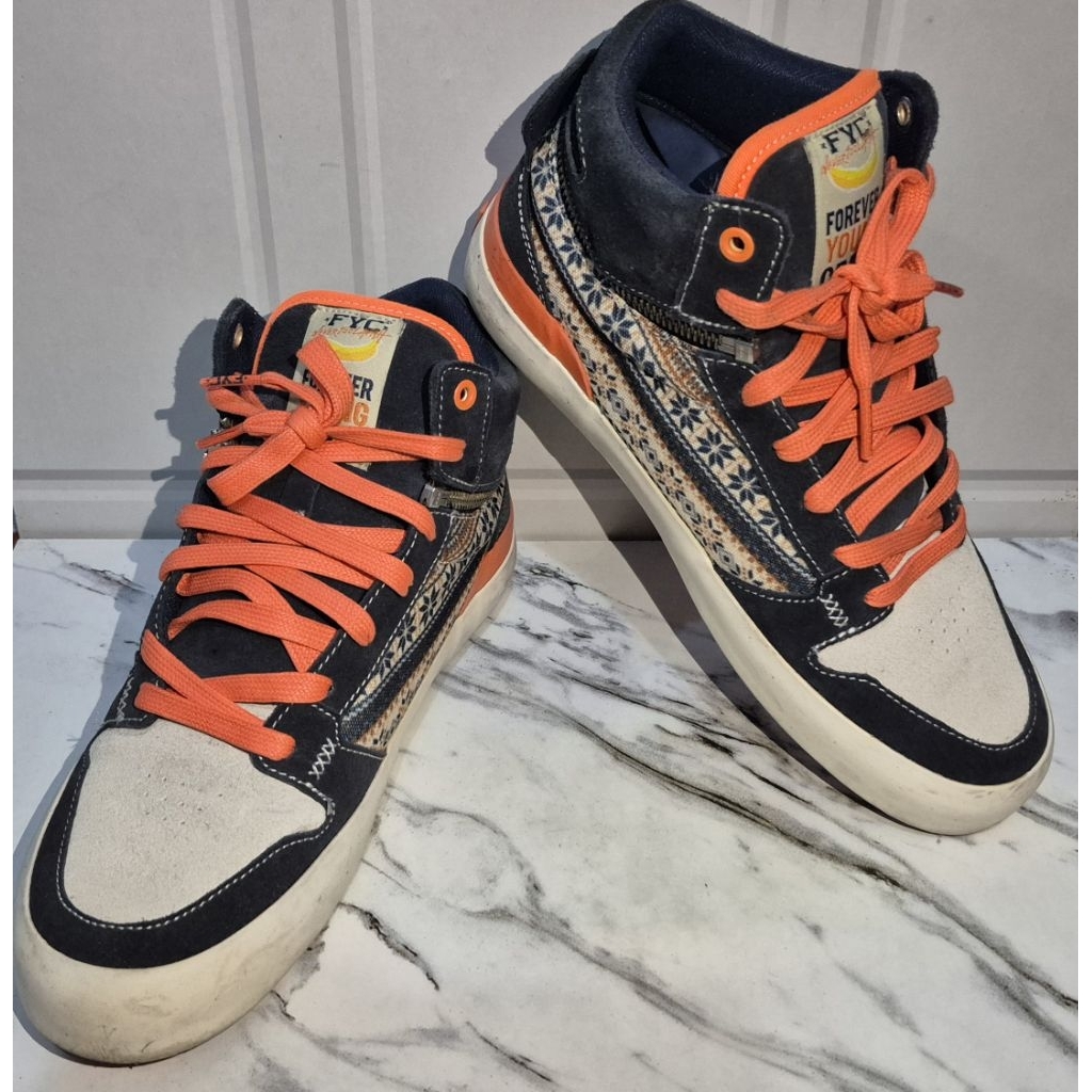 Sepatu Pria FYC x Nevertoolavish 7.5 US Mid Cut Sneakers Second Original