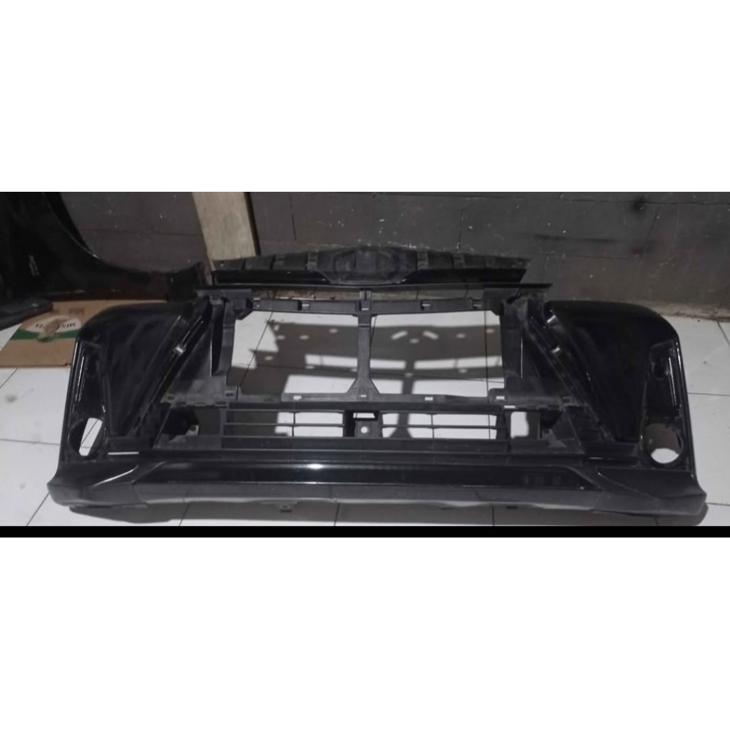 Bemper depan Avanza veloz tahun 2019 -2021