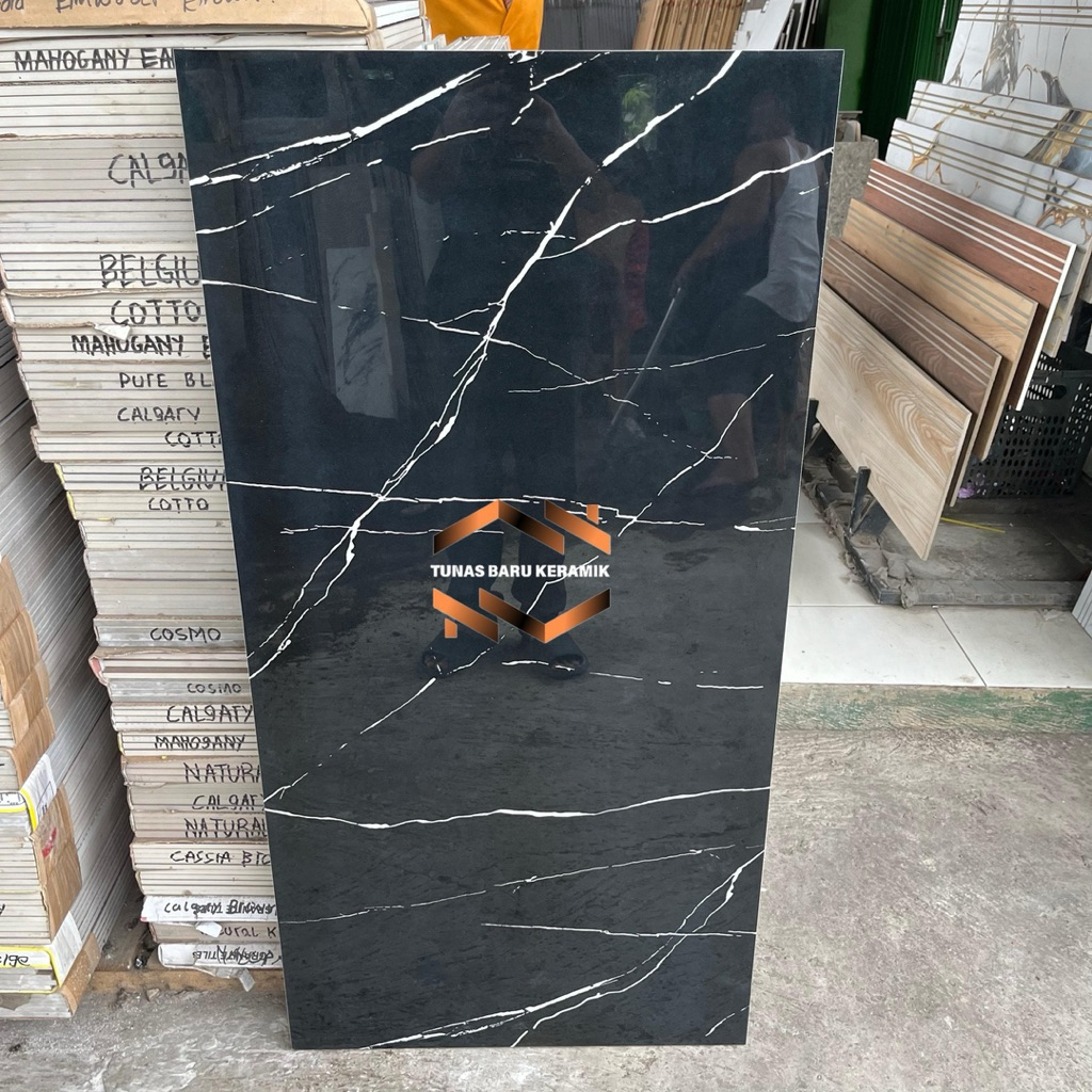 Granit 60x120 Valentino Gress Hitam Corak | Glazed Polished