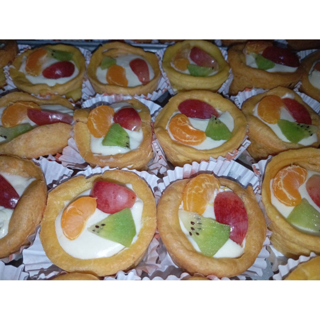 Soes Buah / Sus Buah Fla Diplomat Cream