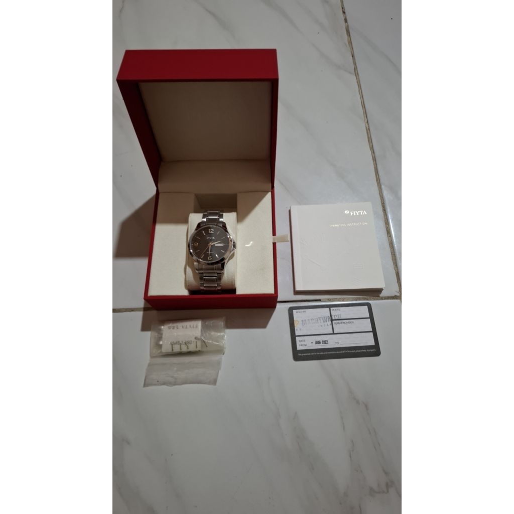 Jam Tangan Pria Fiyta Automatic Dress Watch