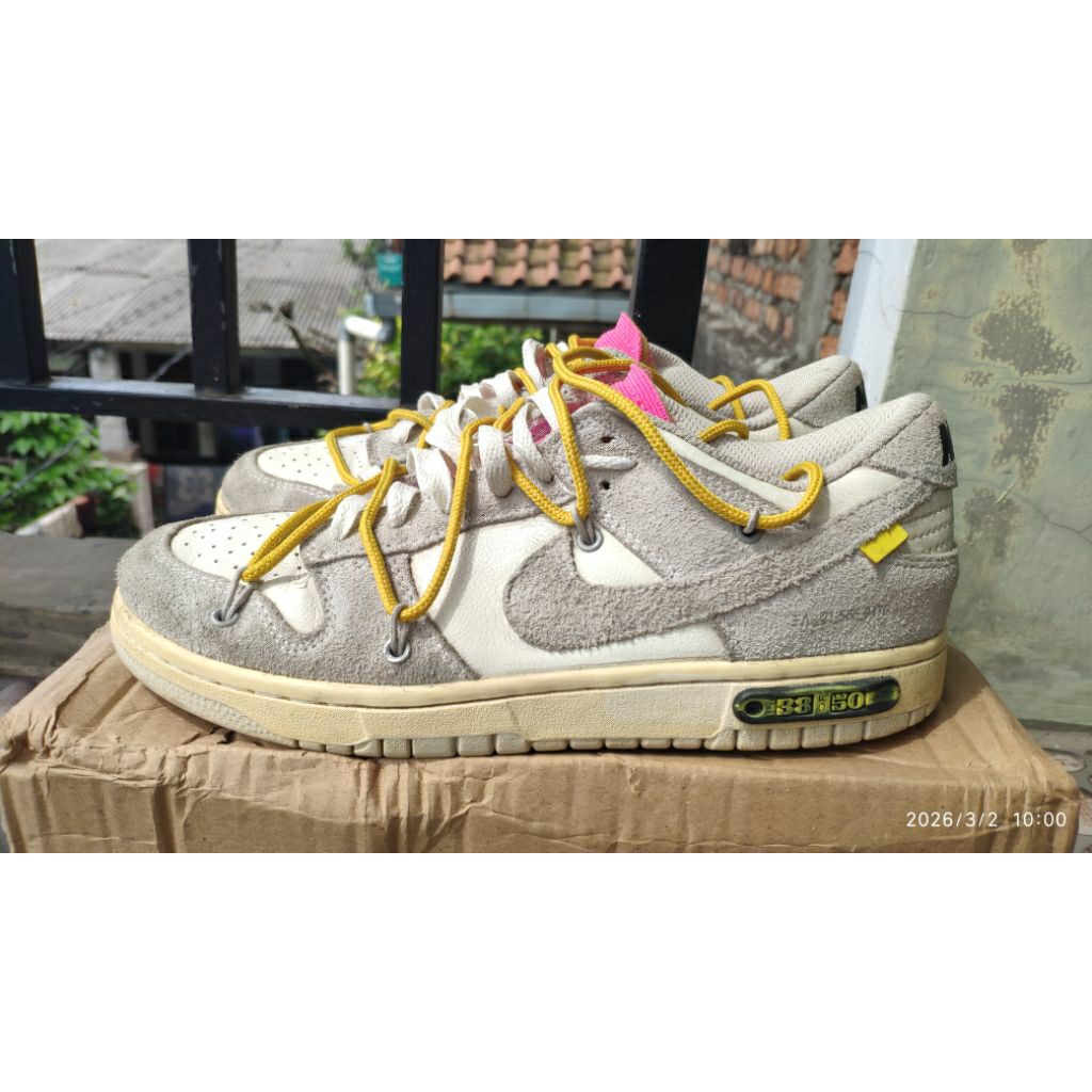 nike sb dunk low x off white