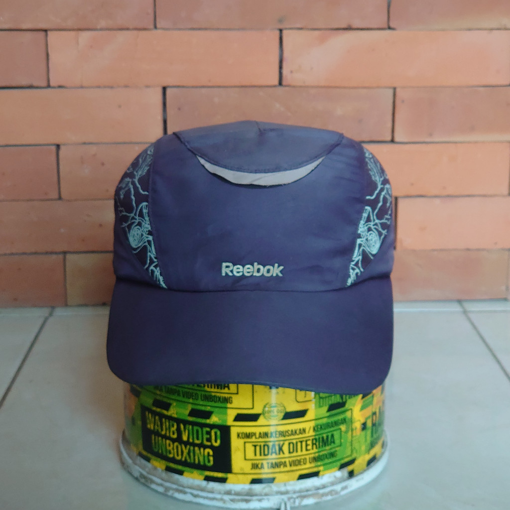 TOPI OUTDOOR RUNNING REEBOK ORIGINAL