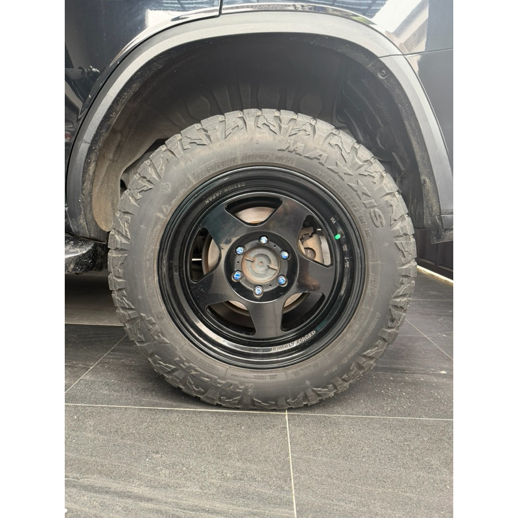JUAL BAN VELG FORTUNER