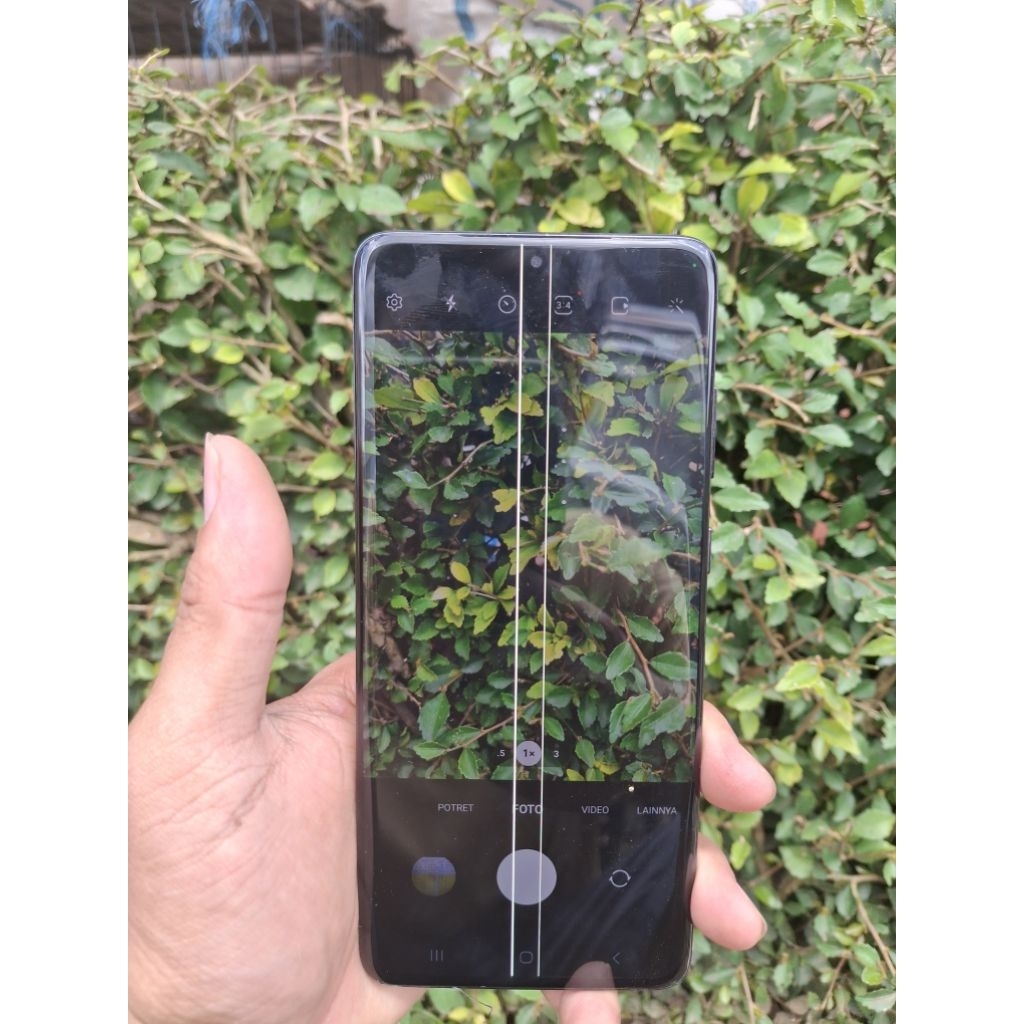 Samsung S20+ Minus garis 3