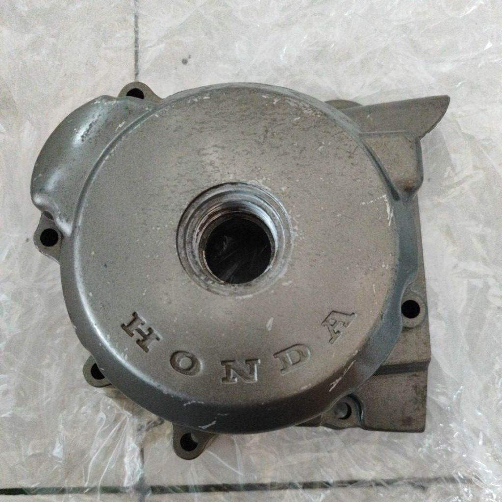 Bak blok kalter Maghnit magnet magnit kiri Honda Gl max GL pro Neotech ori baru tapi lecet
