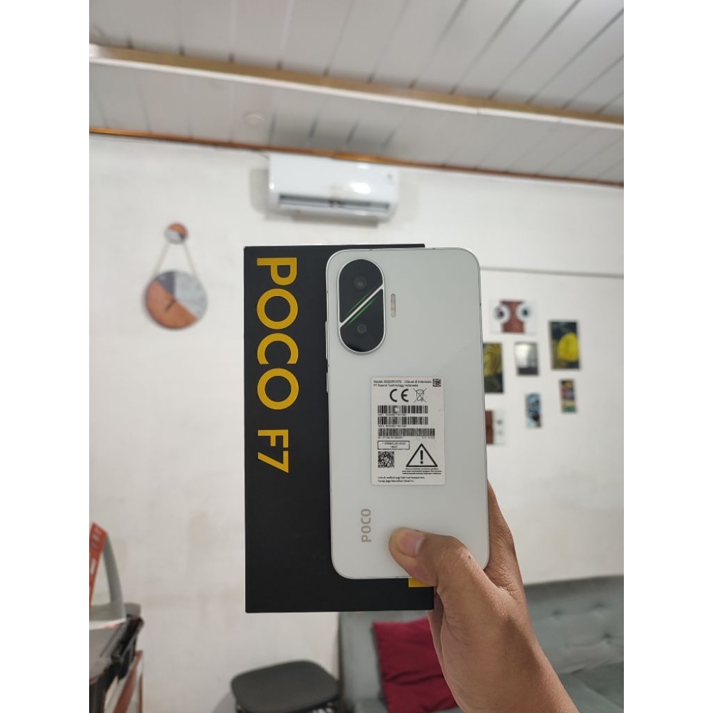 Poco F7 5g 12/512 Second