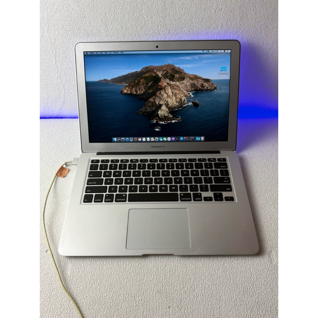 MacBook Air 2017 Ram 8GB ssd 256GB